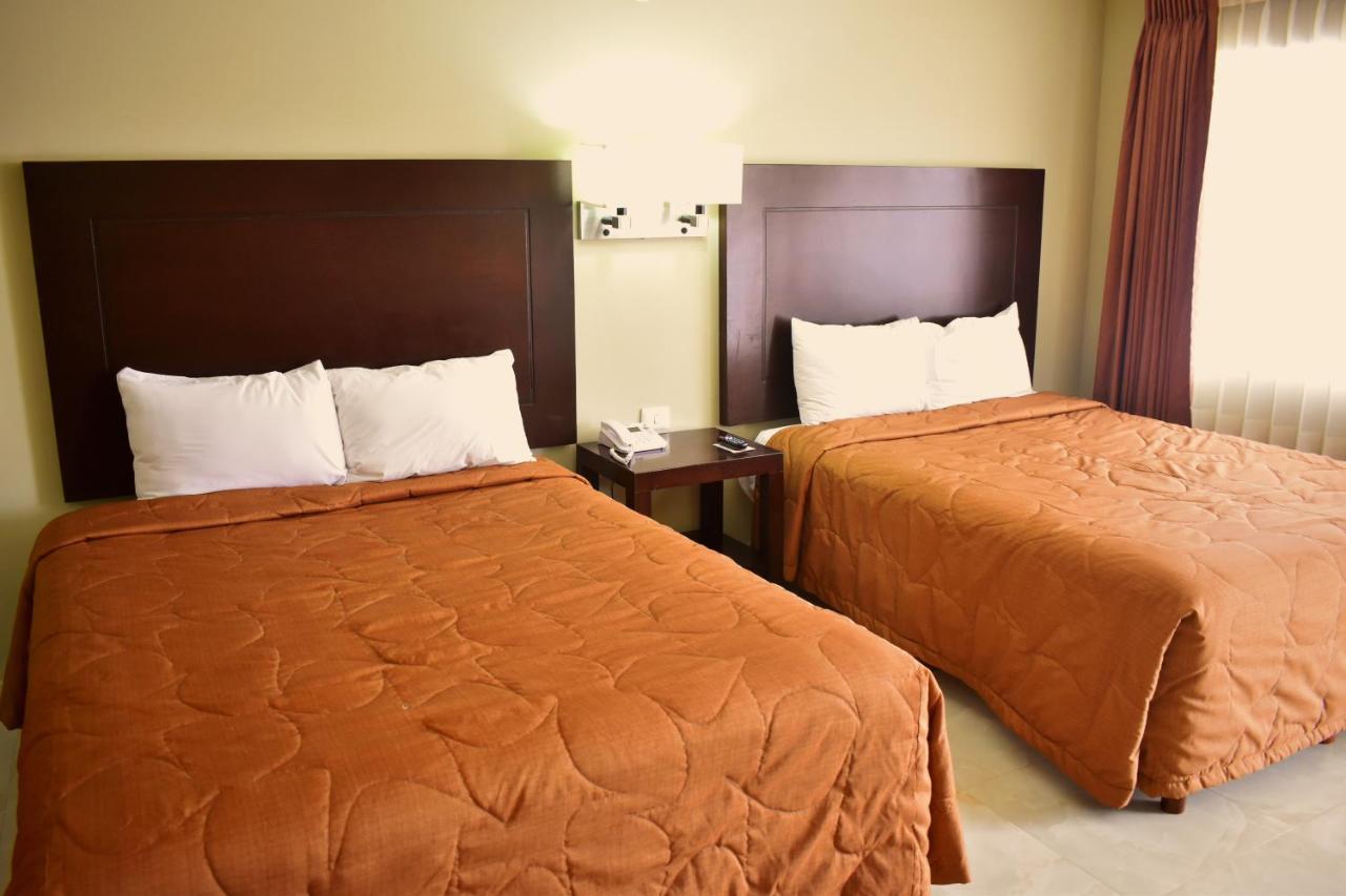 El Camino Hotel & Suites Heroica Caborca Екстериор снимка