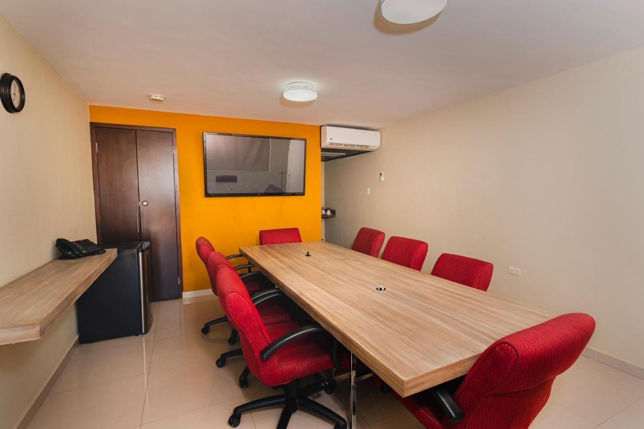 El Camino Hotel & Suites Heroica Caborca Екстериор снимка